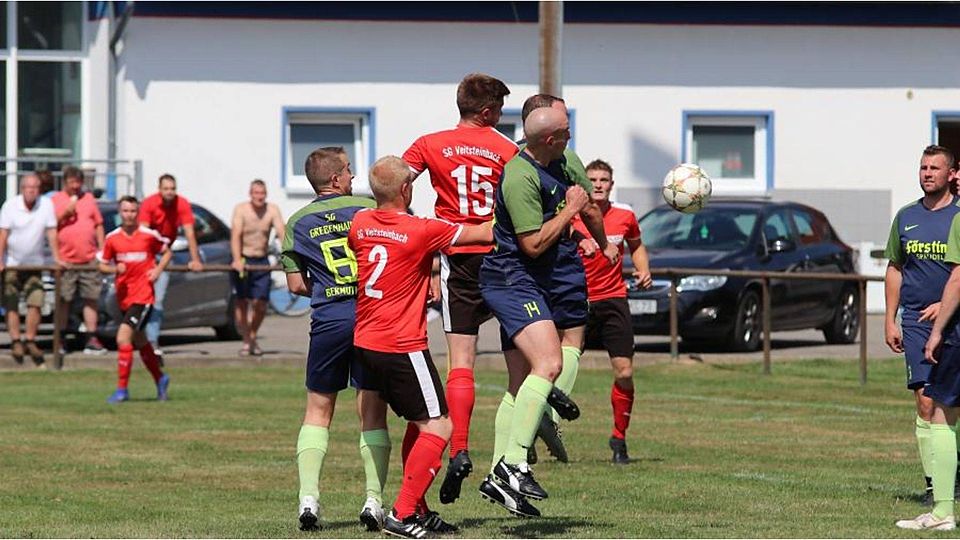 Die SG Veitsteinbach, zum Auftakt der Bezwinger der SG Grebenhain/Bermuthshain, gibt am Sonntag seine Visitenkarte beim SV Nieder-Moos ab. 	Foto: Kim Löffler