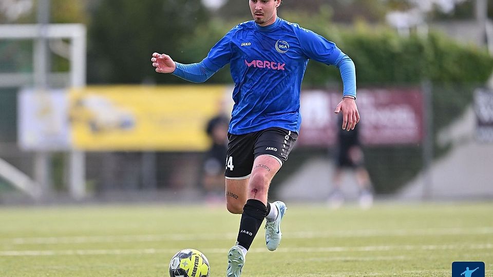 Die SG Arheilgen konnte bei der Partie gegen die zweite Mannschaft der SKV Büttelborn mit einem klaren 7:0-Erfolg als Sieger vom Platz gehen.