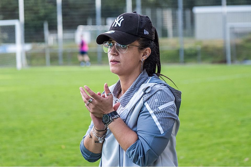 Soumiya Bouhadi übernimmt bei den Sportfreunden Hamborn 07. Soumiya Bouhadi übernimmt bei den Sportfreunden Hamborn 07.