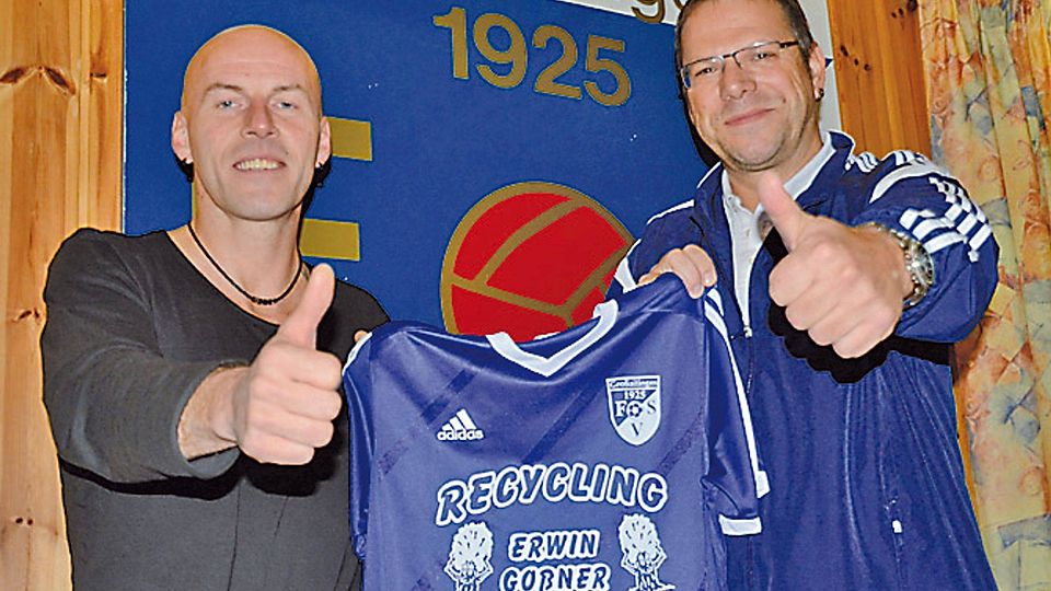 Sie hoffen auf eine gute gemeinsame Zukunft: der Sportliche Leiter beim FSV Großaitingen, Hans Schmauser, und der neue Cheftrainer Roland Pokern.  Foto: Reinhold Radloff