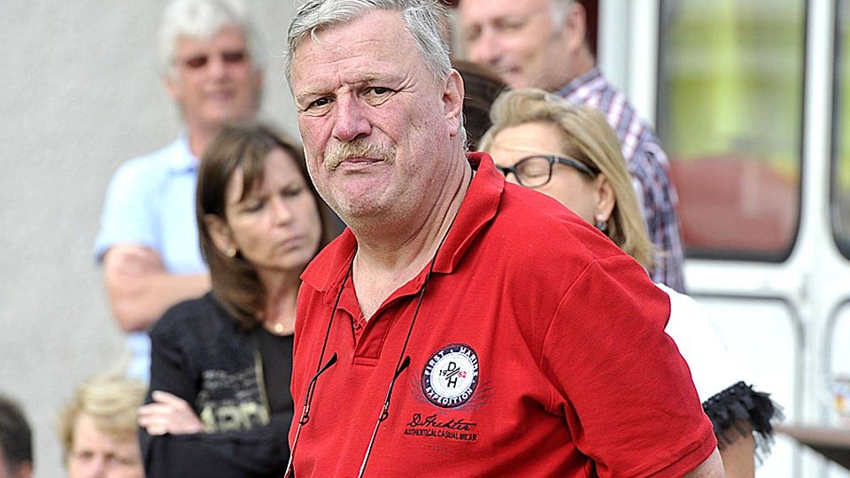 Da wäre mehr drin gewesen: Haunstettens Abteilungsleiter Günther Schmidt ist unzufrieden.	