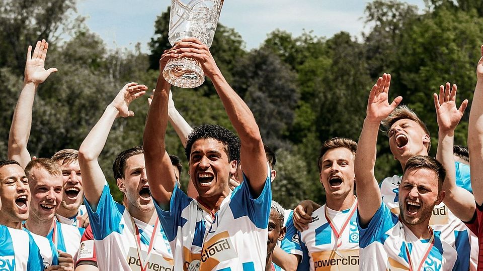 Der SV Oberachern will den Pokalsieg in Emmendingen verteidigen