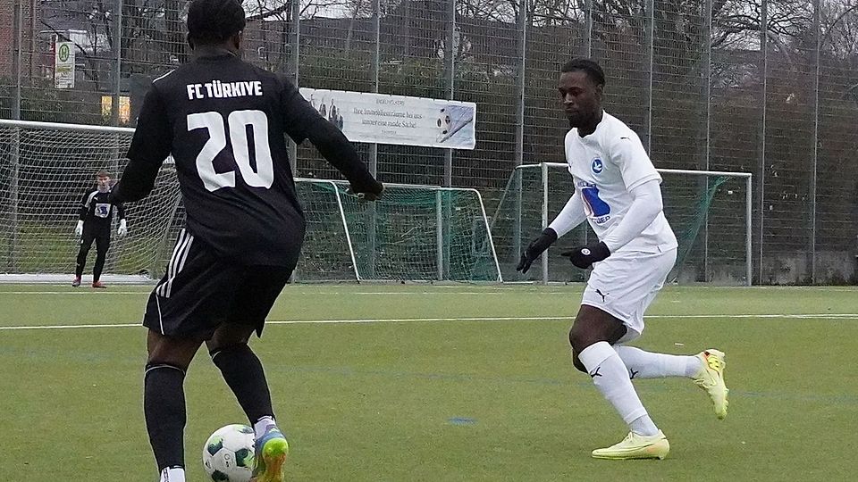 Samuel Jacob (r.) tritt als Torjäger in Erscheinung. 