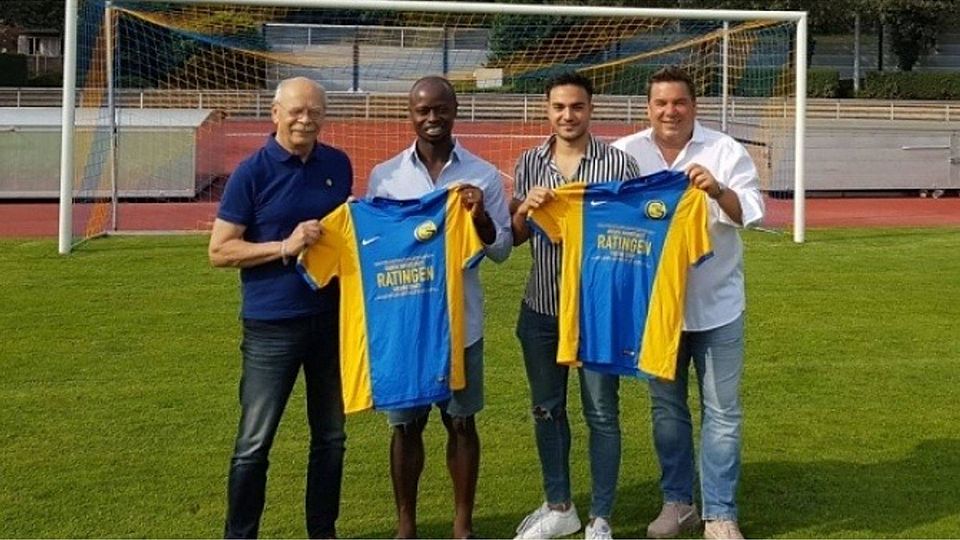 Von links: Neuer Geschäftsstellenleiter Volker Boix, Moses Lamidi, Sergen Sezen und Vorsitzender Jens Stieghorst. Foto: Ratingen 04/19