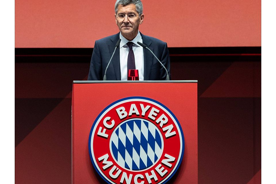 Herbert Hainer ist seit Ende 2019 FCB-Präsident - und hat nun zwei wichtige Deals eingetütet. dpa / Sven Hoppe