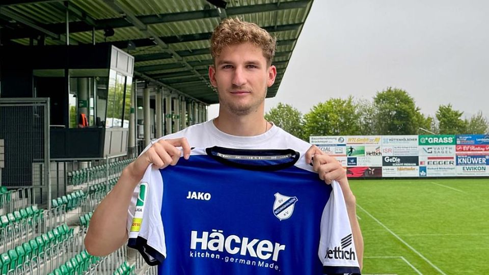 Dennis Gorka trägt bald das blaue Torwarttrikot des SV Rödinghausen.