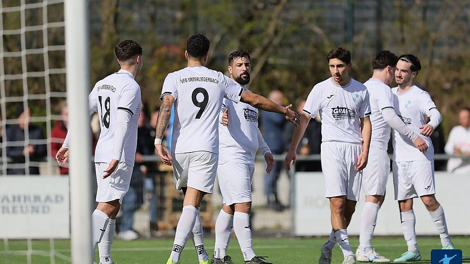 Der VfB Unterliederbach geht als Tabellenerster in das Topspiel gegen TuRa Niederhöchstadt.