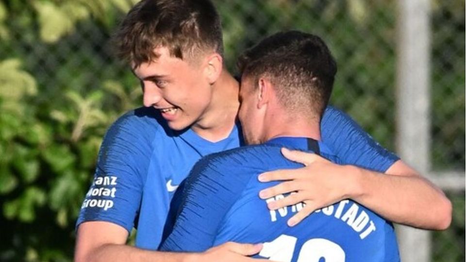 21Sieg gegen F.A.L. Der FC Neustadt steht im Achtelfinale FuPa