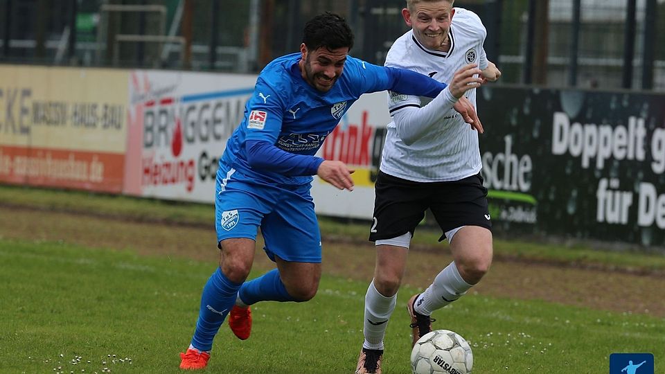 Delbrücks Stammverteidiger Justin Reineke (rechts) geht beim Delbrücker SC in seine fünfte Saison.