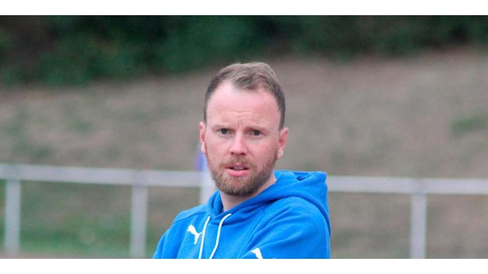 Erfolgreich mit seinem Team: Steffen Sellmann, Coach des SC Münchholzhausen/Dutenhofen. Erfolgreich mit seinem Team: Steffen Sellmann, Coach des SC Münchholzhausen/Dutenhofen. © Tobias Ripl