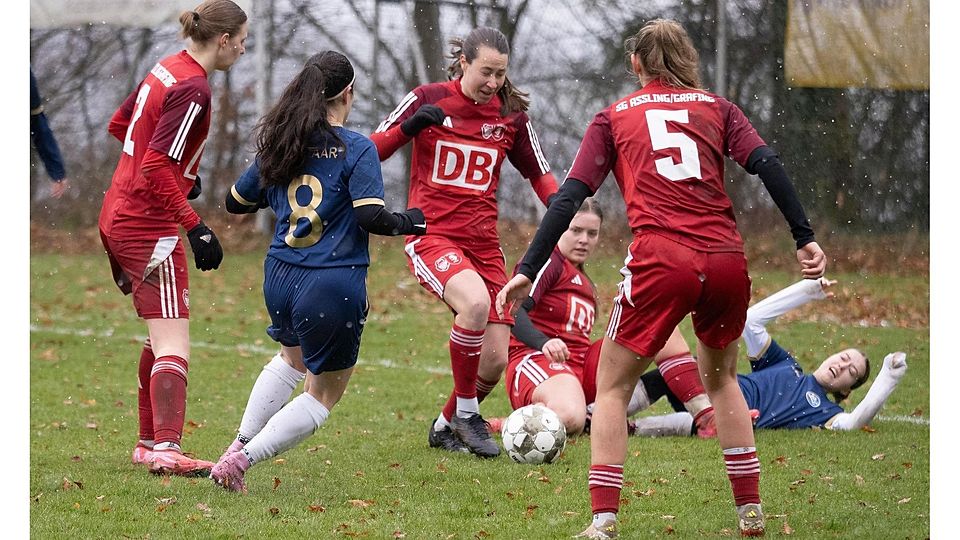 FB Frauen BZL Grafing/Aßling (rot) von links Johanna Garnreiter , Luisa Schmidt , Stephanie Troeger , Eva Bürgmayr
