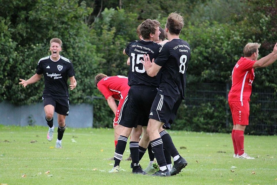 Beim TSV Seeg-Hopferau-Eisenberg durfte gejubelt werden. In Mauerstetten gelangen zwei späte Treffer zum 3:2-Sieg.