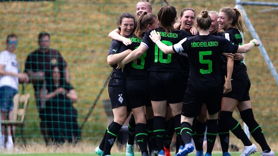 In der ersten Pokalrunde siegten Borussias Frauen bei Holstein Kiel.