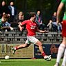 Der SV Eichede (in rot) hat das erste Testspiel bereits hinter sich.
