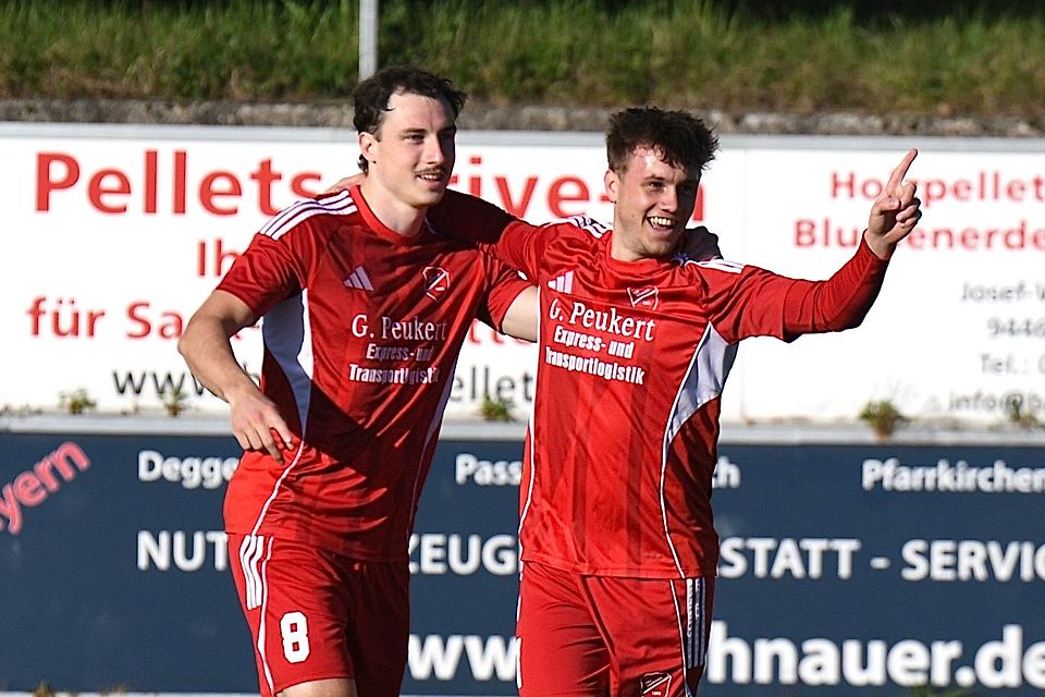 Jubel in Serie: Fünf Treffer – der TSV Seebach ließ nichts anbrennen.