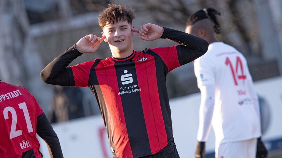 In einem Spiel verdoppelte der 21-jährige Louis Neugebauer die Scorerpunkte seiner bisherigen Herren-Laufbahn.