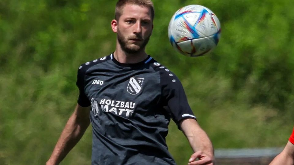 Jonas Matzner vom FC Bergalingen eröffnete bereits in der zweiten Minute den Torreigen gegen die SG Geißlingen-Grießen. Die Partie endete 4:2. | Archivfoto: Matthias Konzok