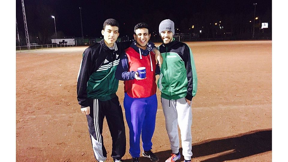 Drei strahlende Gewinner: Yassin El Bakouri, Noureddine Tahiri und Ahmed Baladi (von links nach rechts). Foto: Bellinger.