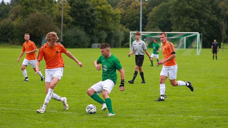 Ist 13 Punkte vom Abstiegsplatz entfernt: Der TSV Emmering II.