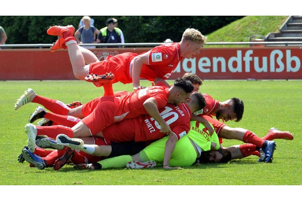 Jubl trotz Niederlage: Die B-Junioren des 1. FC Köln stehen im Meisterschafts-Halbfinale