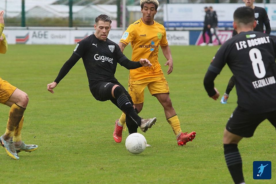 Fabio-Daniel Simoes-Ribeiro (Mitte) spielte zuletzt für Bocholt, aber auch schon für den SV Straelen. 