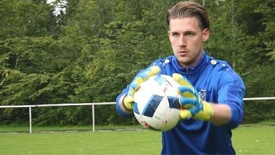 Andreas Gusenbauer:  Der ehemalige Verbandsliga-Torwart steht nach Jahren auf Verbandsebene wieder in der Kreisliga B im Kasten Foto: Gauß