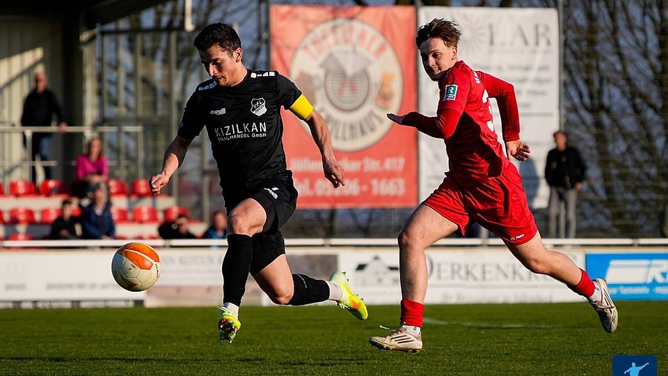 Borussia Emsdetten (in Rot) läuft seinen Gegnern aktuell erfolglos hinterher.