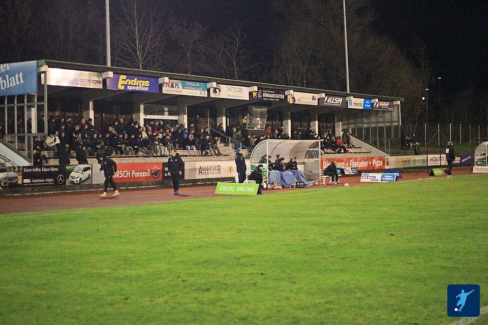 Das Allgäu-Derby in Sonthofen wollten 462 Zuschauer sehen.