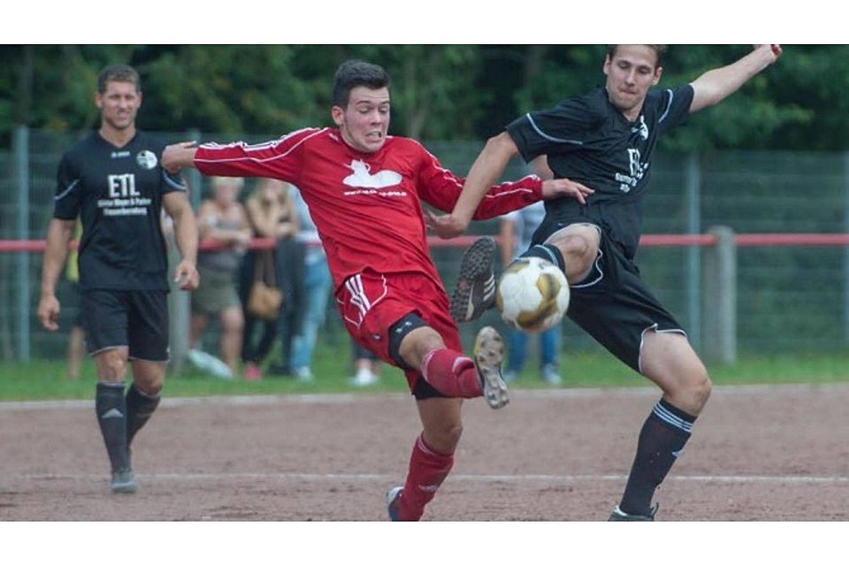 Der TSV Schönau, hier mit Spieler Niklas Gölden (M.), sorgte im Pokal zuletzt immer wieder für Überraschungen. Foto: Steinicke