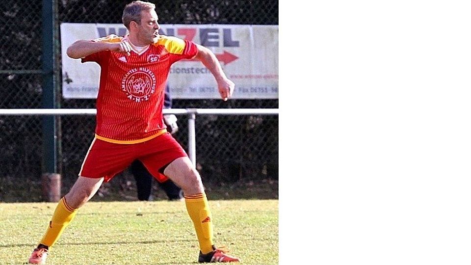 Schmittweilers Marco Reich hat allen Grund zur Freude: Der Ex-Profi traf doppelt beim 2:2 gegen Weinsheim.