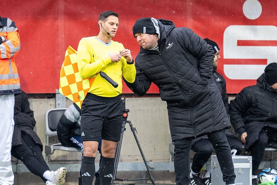 Trainer Marc Unterberger empfängt am Sonntag mit seinen Hachingern Mit-Aufsteiger Münster.