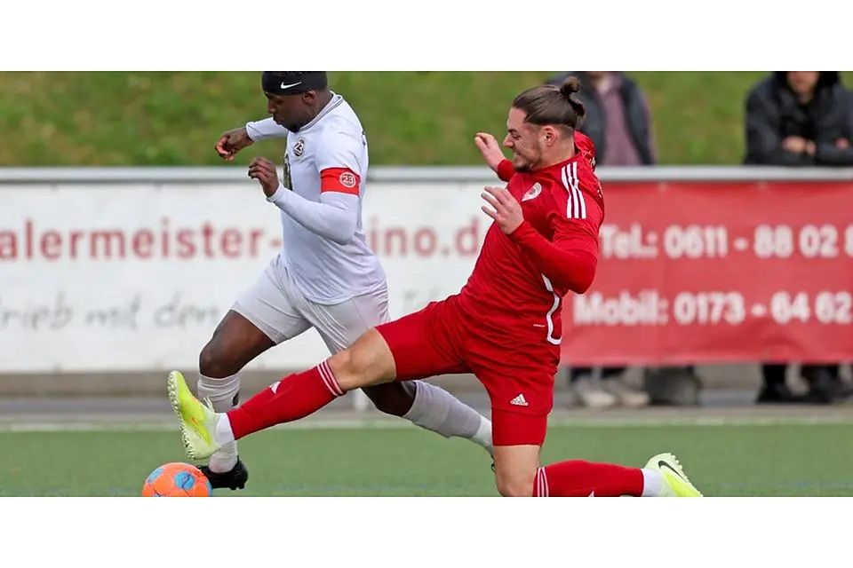 Bei der SKG 23 Wiesbaden zählt Marcus Weinhardt (rechts Diedenbergens Felix Luckhardt) zu den Leistungsträgern, die im Abstiegskampf vorangehen sollen. Bei der SKG 23 Wiesbaden zählt Marcus Weinhardt (rechts Diedenbergens Felix Luckhardt) zu den Leistungsträgern, die im Abstiegskampf vorangehen sollen.