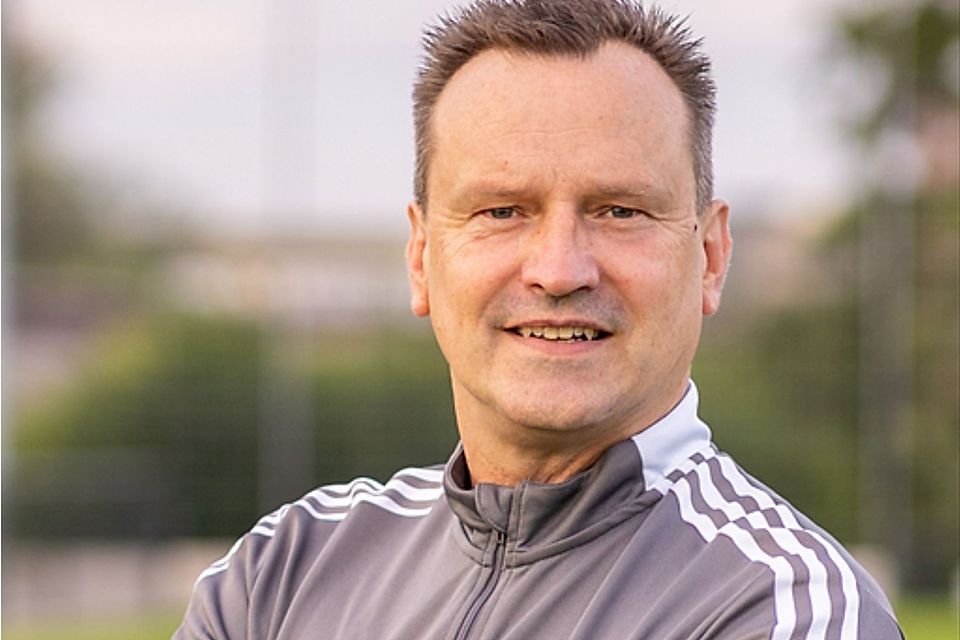 Trainer von Monheim II: Michael Will. 