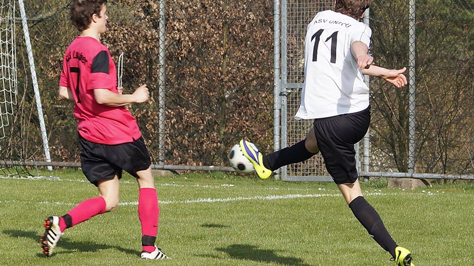 Philip Uhrmann (rechts) und Co. konnten auch gegen Breitenbrunn jubeln. F: Würthele