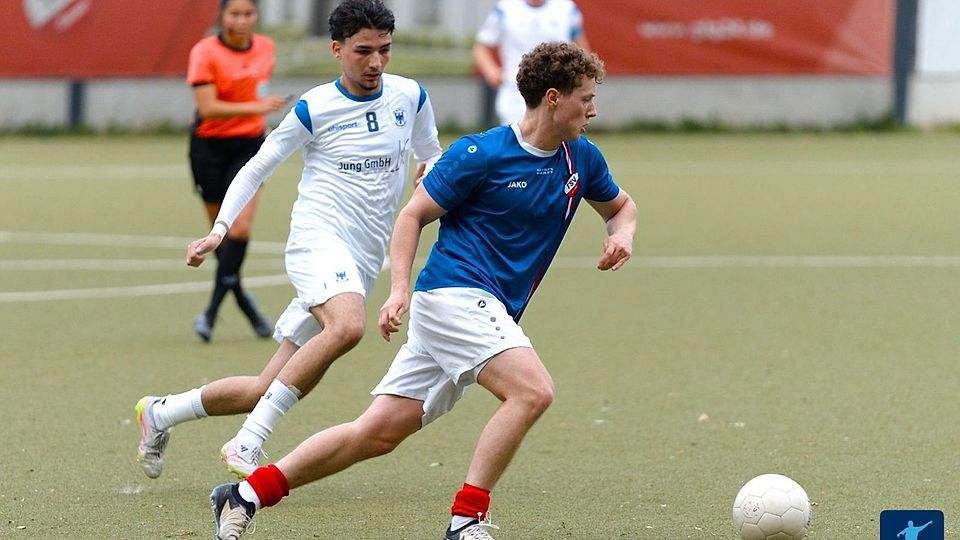 Testspiele in Hamburg. 