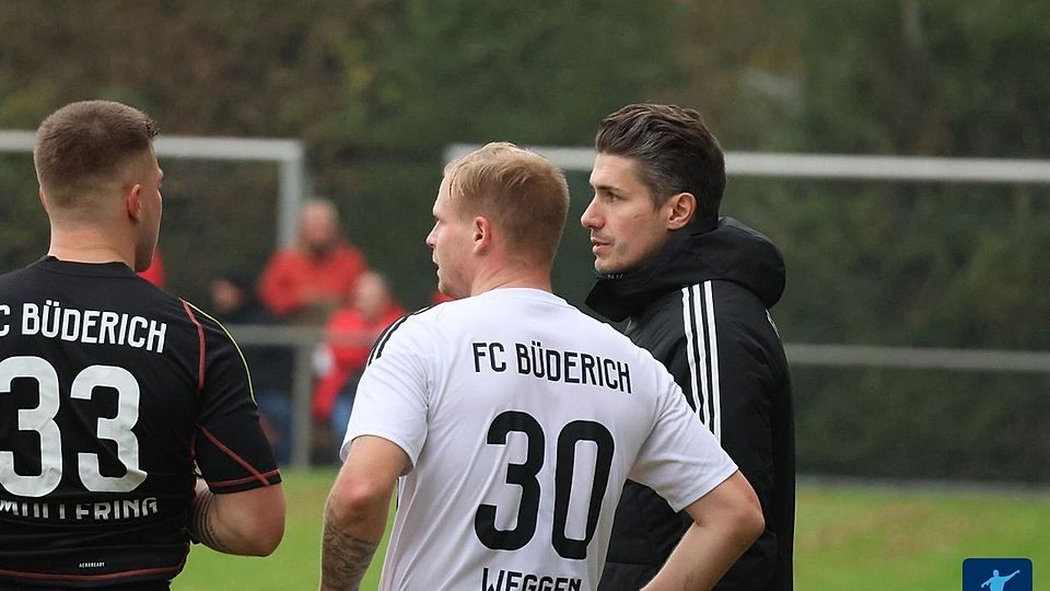 Neue Spieler für den FC Büderich. 