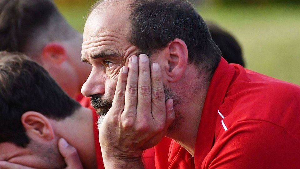 Aufwand und Ertrag stimmen beim FC Memmingen II bislang nicht und lassen Trainer Marcus Eder missmütig dreinschauen. Jetzt hat er angekündigt, dass er den FCM mit Beginn der Winterpause wieder verlässt.