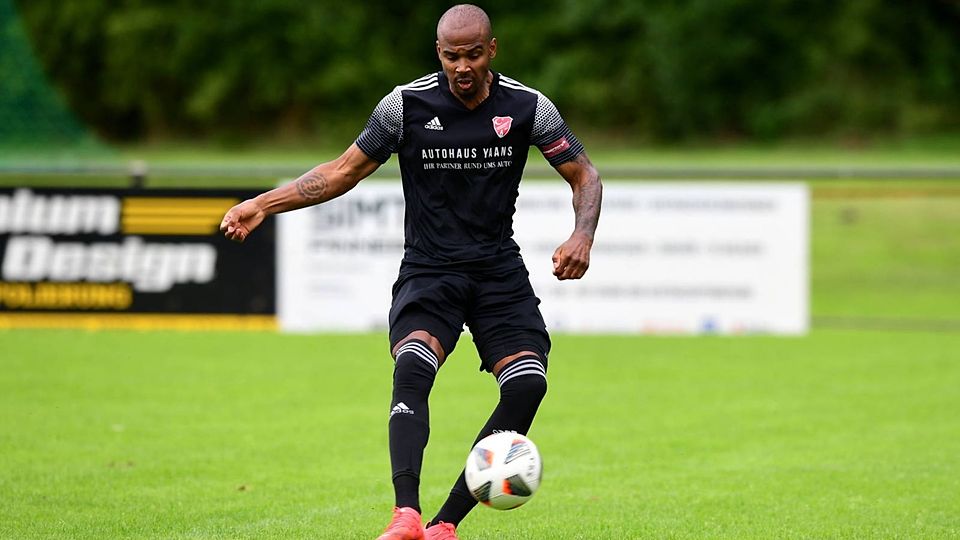 Nikola Tesla statt ETSV Hamburg: William Wachowski (zuletzt TBS Pinneberg) bleibt der Landesliga Hammonia erhalten.