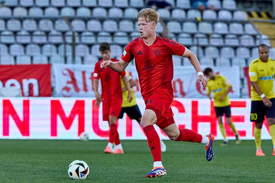 Lennard Becker könnte den FC Bayern München im Sommer verlassen.