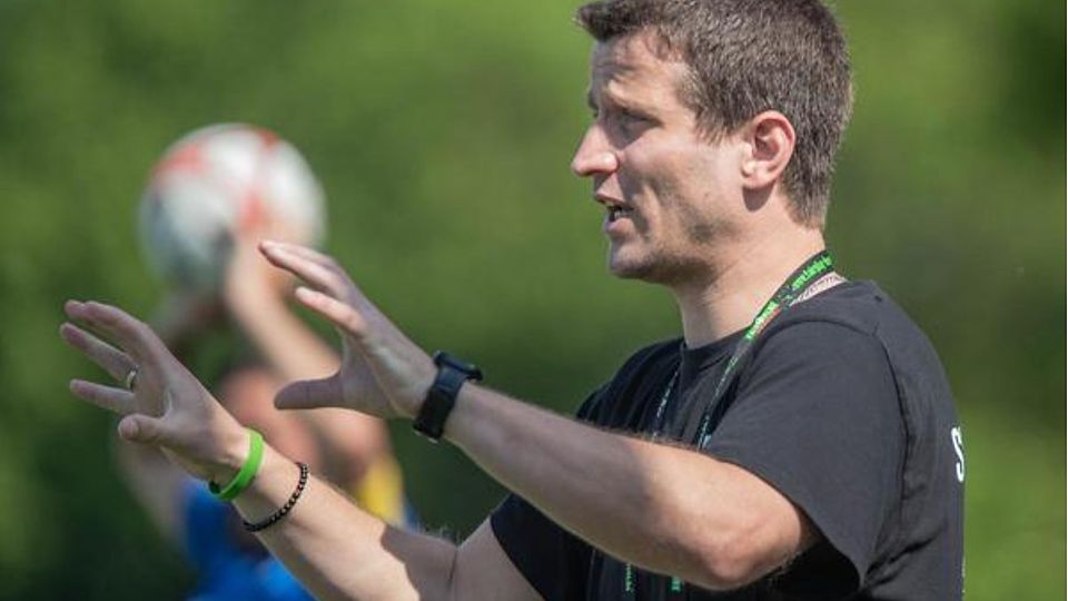 Harte Personalentscheidung beim SV Lörzenbach: Trainer Jan Schörling muss den A-Ligisten nach missglücktem Saisonstart verlassen