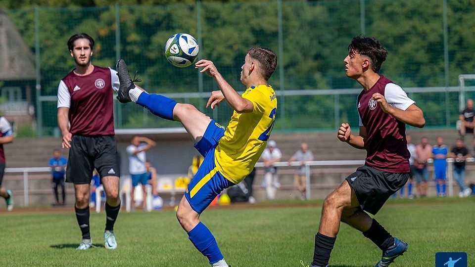 Der Buxtehuder SV setzt sich durch. 