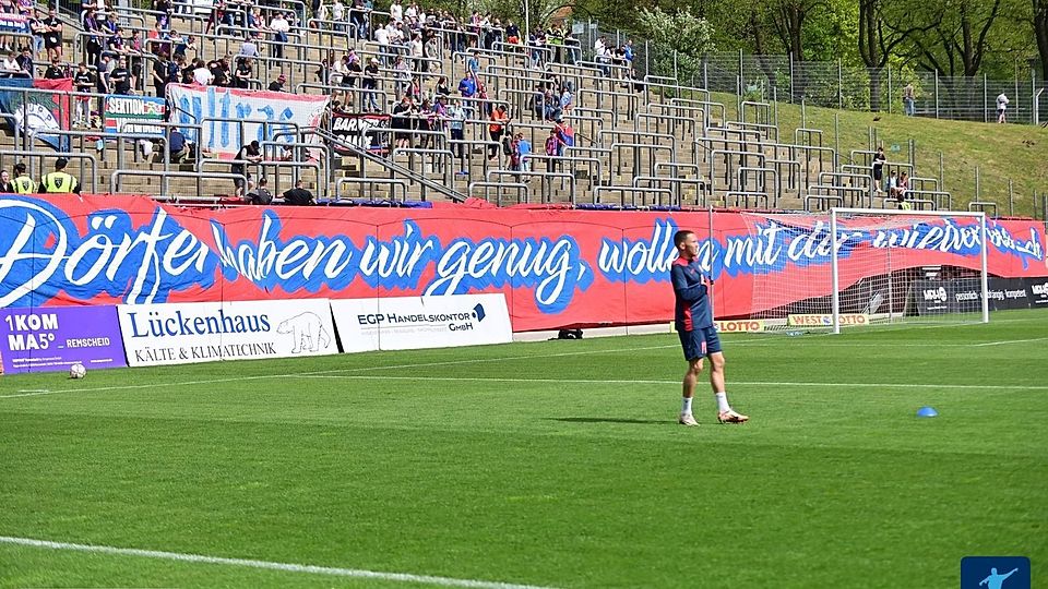 Beim Wuppertaler SV geht die Suche nach einem neuen Cheftrainer weiter.