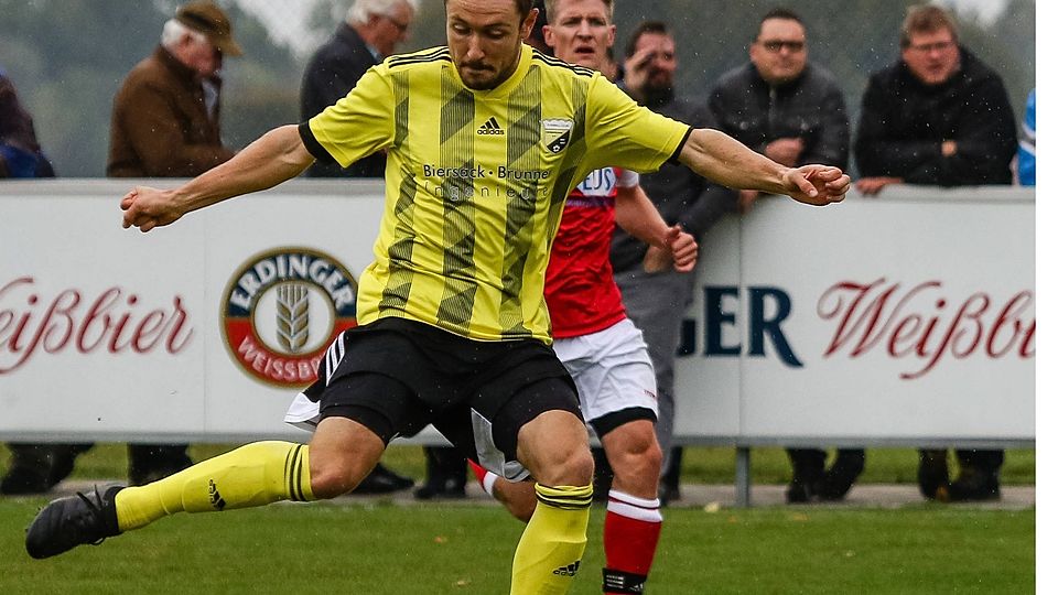 53 Tore in 43 Punktspielen – kein Wunder, dass der FC Hohenpolding Thomas Bachmaier behalten will.