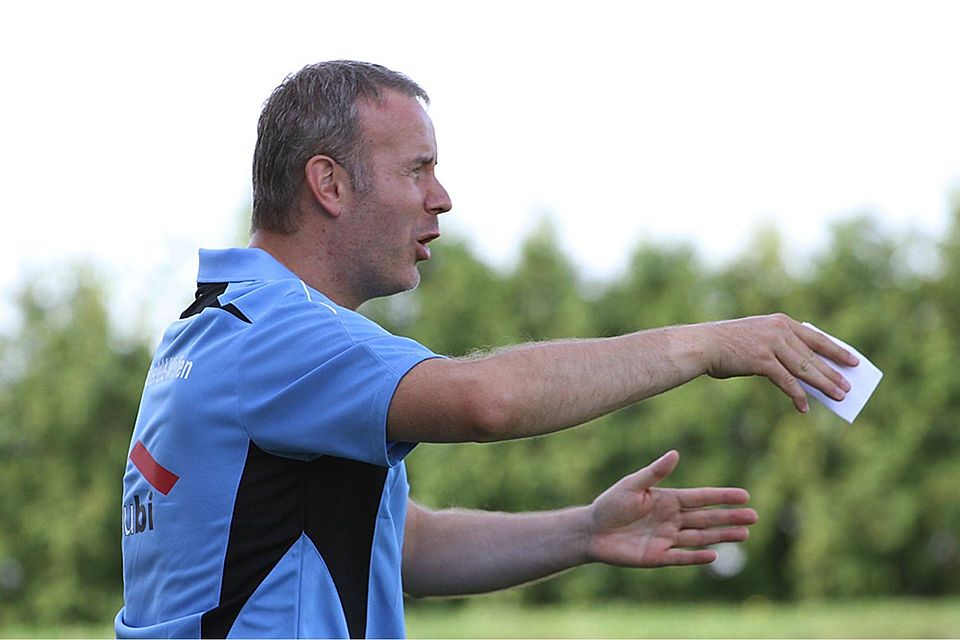 Für Marko Zenau ist es das letzte Spiel als Bitterfelder Trainer. F: Thomas Rinke