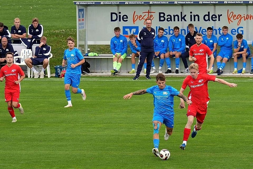 Auch im nächsten Jahr steht bei Blau-Weiß Lohne II das gleiche Trainerteam an der Seitenlinie.