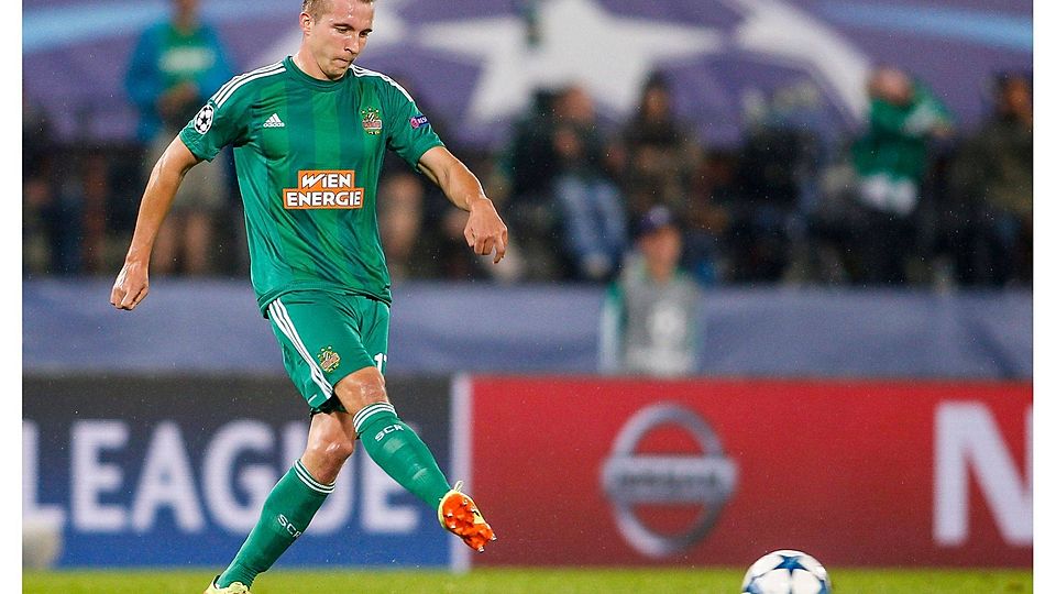 Christopher Dibon verlängert seinen im Sommer 2017 auslaufenden Vertrag vorzeitig um weitere drei Jahre. Foto: Getty Images