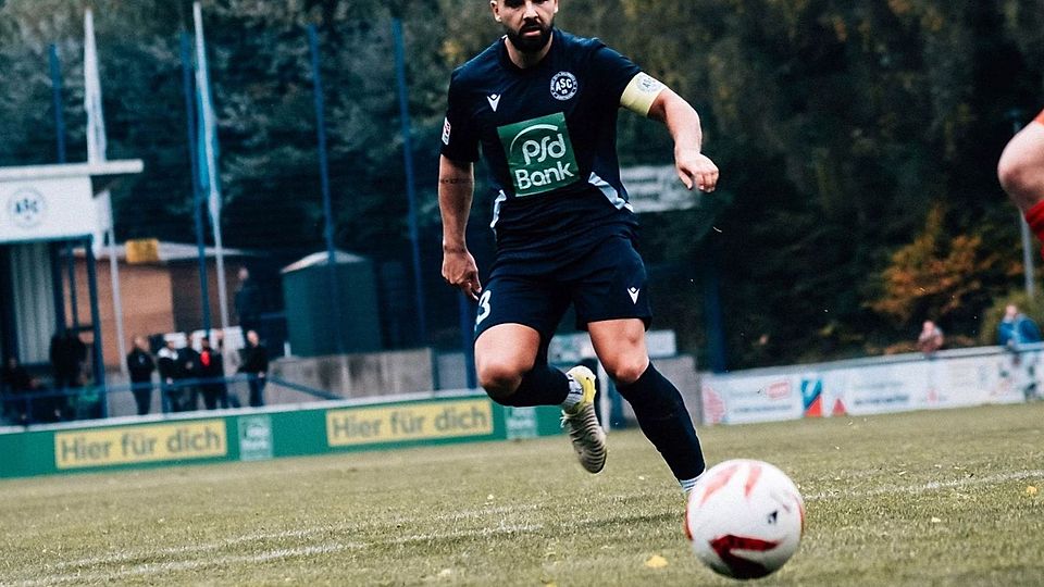 Aplerbecks Maxi Podehl hat wieder zugeschlagen und seine Saisontore Nr. 7 und 8 erzielt.