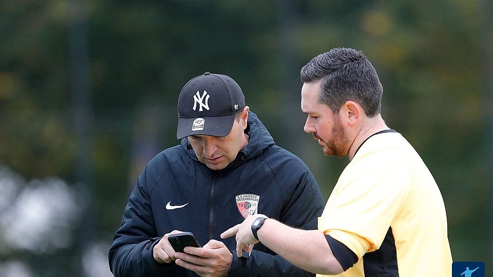 Wie war das nochmal mit dem Auf- und Abstieg? Das fragt sich sicherlich der ein oder andere Sportplatzbesucher im Main-Taunus-Kreis. Wir haben euch einen Überblick über alle Eventualitäten gegeben. 