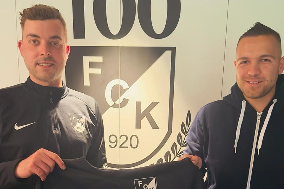 FCK-Sportvorstand Luca Kern (links) mit Rückkehrer Marco Weber | Foto: Maximilian Vollmer