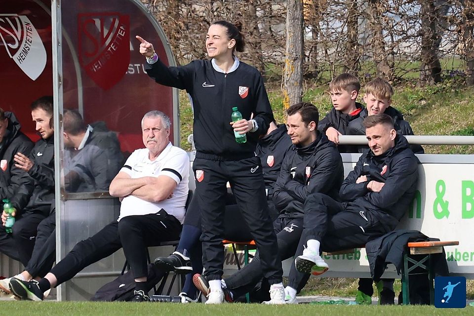 Sarah Romert und er SV Heimstetten sind zu Gast bei Türkgücü München. 